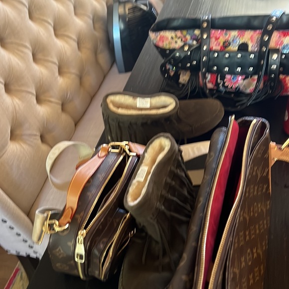 Meet your Posher, Kimberly k. - Picture 5 of 5